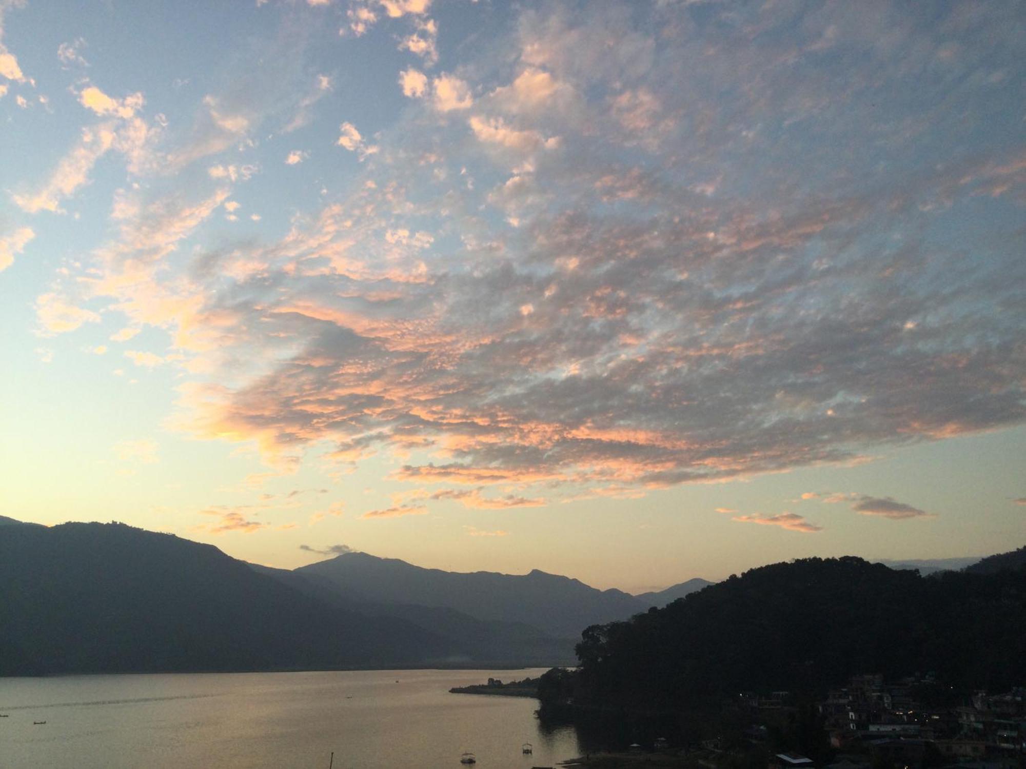 Sweet Dreams Hotel Pokhara Exterior foto