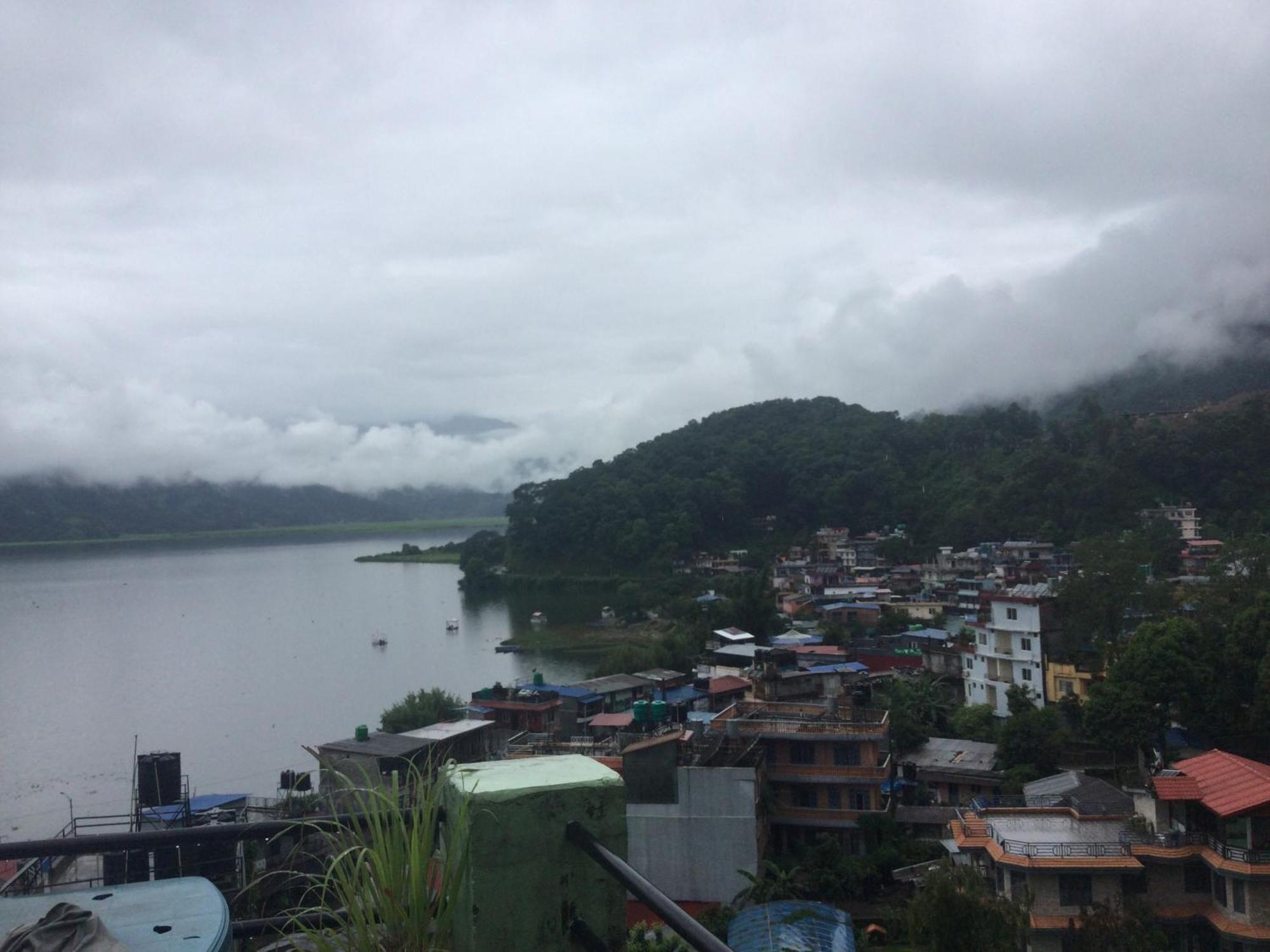 Sweet Dreams Hotel Pokhara Exterior foto